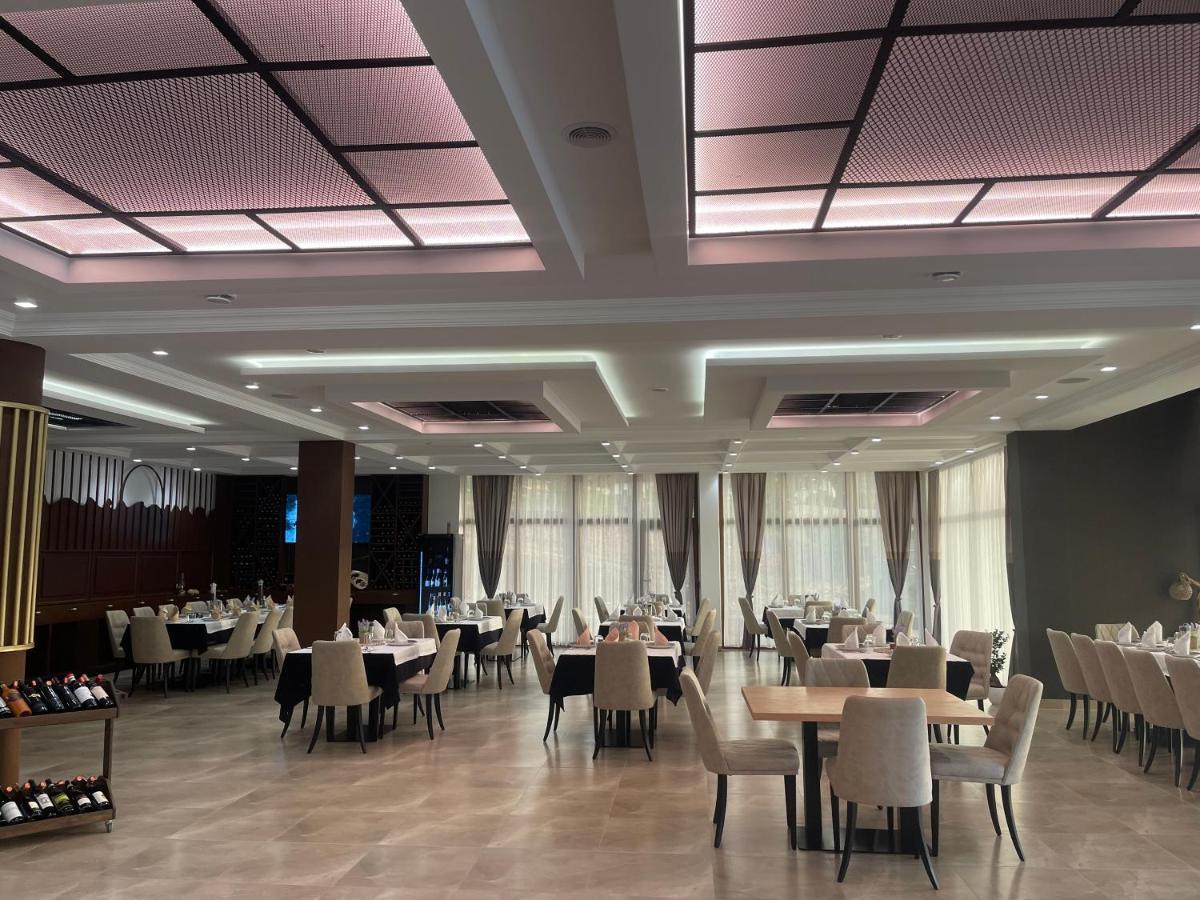 Hotel Dardania Kukes Ngoại thất bức ảnh